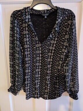 Lucky Brand Black Printed V-Neck Long Sleeve Blouse